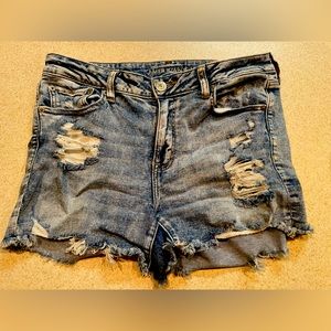 American Eagle MIDI shorts
